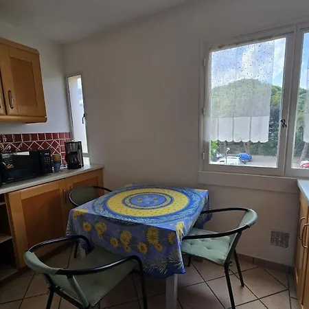 3 Pieces De 57m2 Avec Balcon, Proche Daire Fréjus